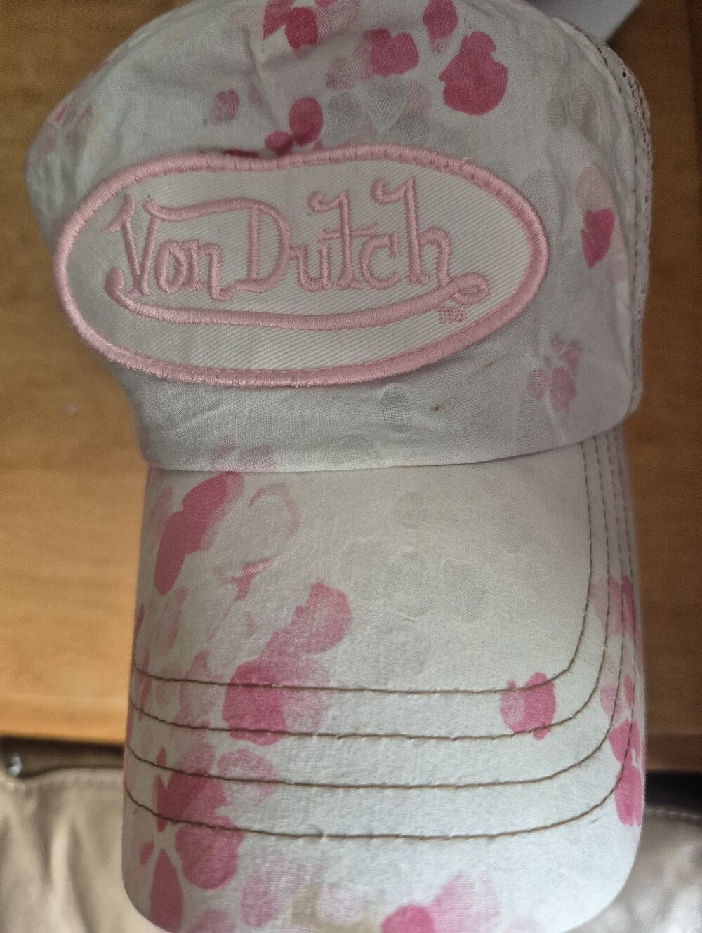 Von Dutch White Cap with Pink Logo and Print